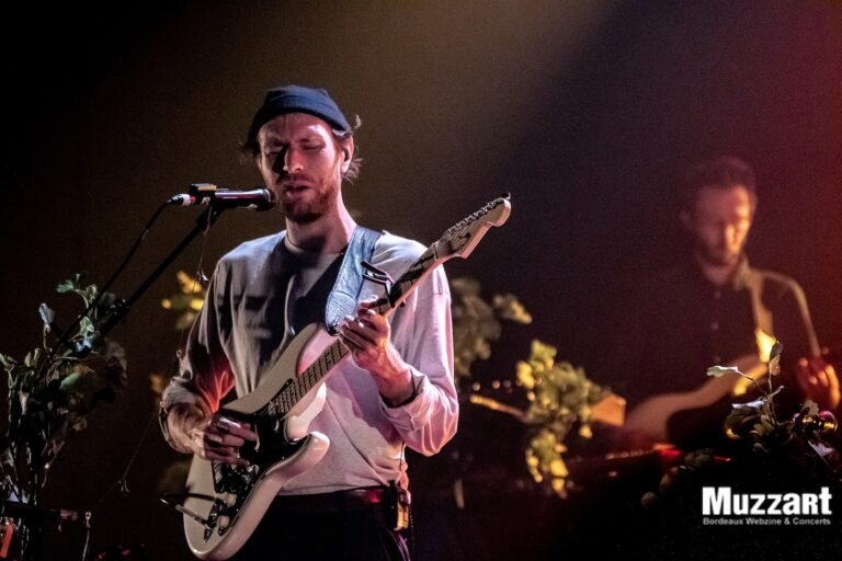 Image of Novo Amor performing in Bordeaux (France), Krakatoa, 2019.05.21